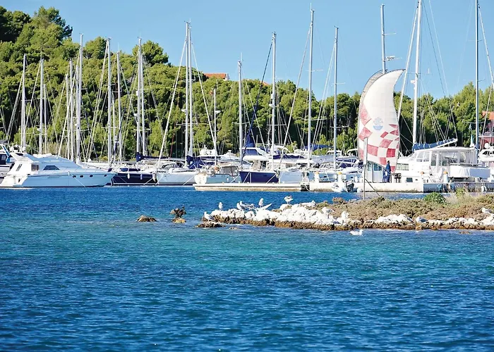 דירה 2 Bedroom Beautiful In Ražanj