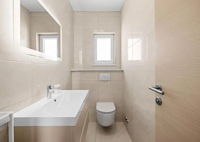 2 Bedroom Beautiful In * Ražanj